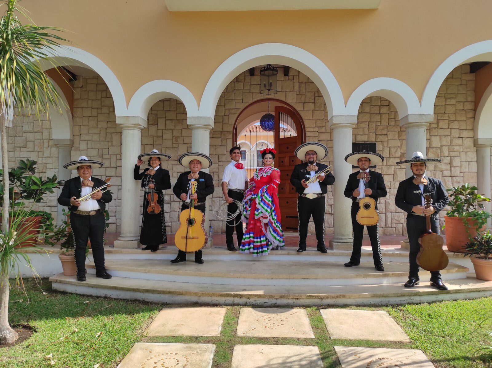 Mariachi scaled